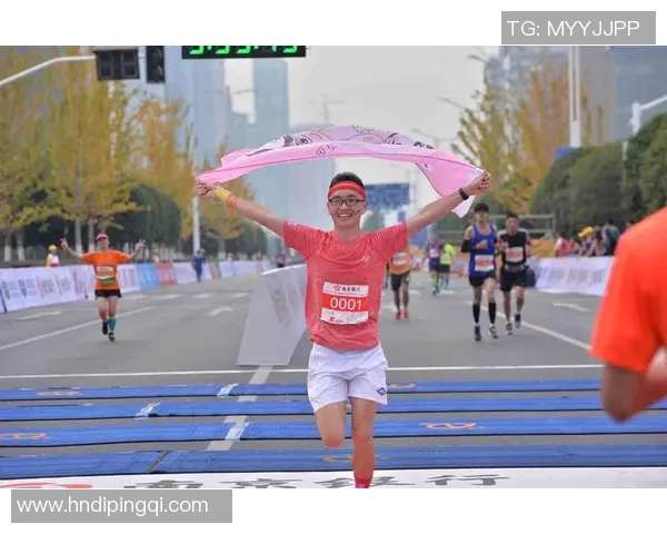 南京街舞队在马拉松大满贯中的意识表现与团队精神深度解析